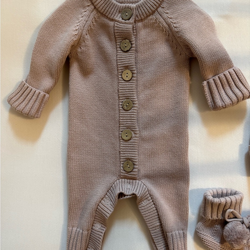 Caden Lane Newborn Knit Outfit Set – Dusty Purple (NB) - Picture 2 of 4